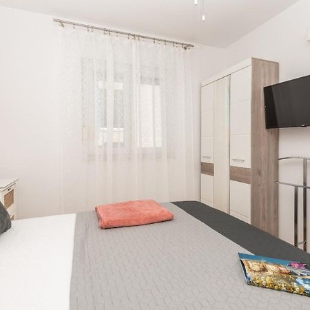 East Side Deluxe Suite Makarska Zewnętrze zdjęcie