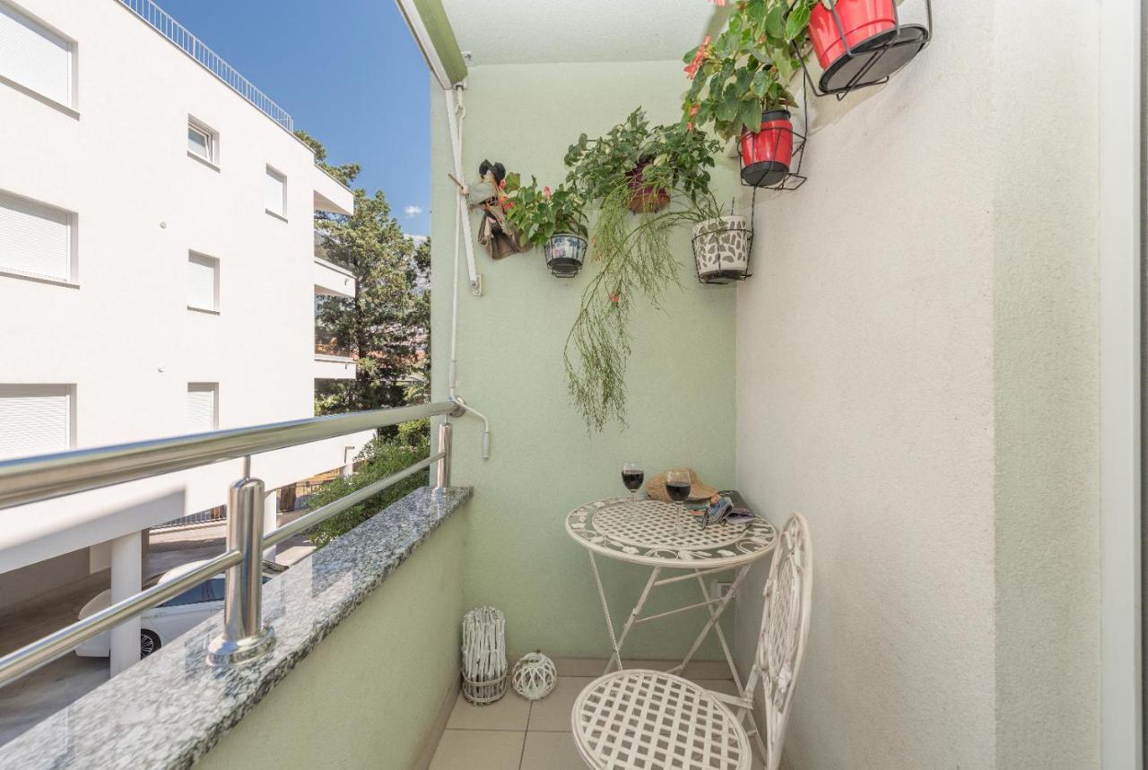 East Side Deluxe Suite Makarska Zewnętrze zdjęcie