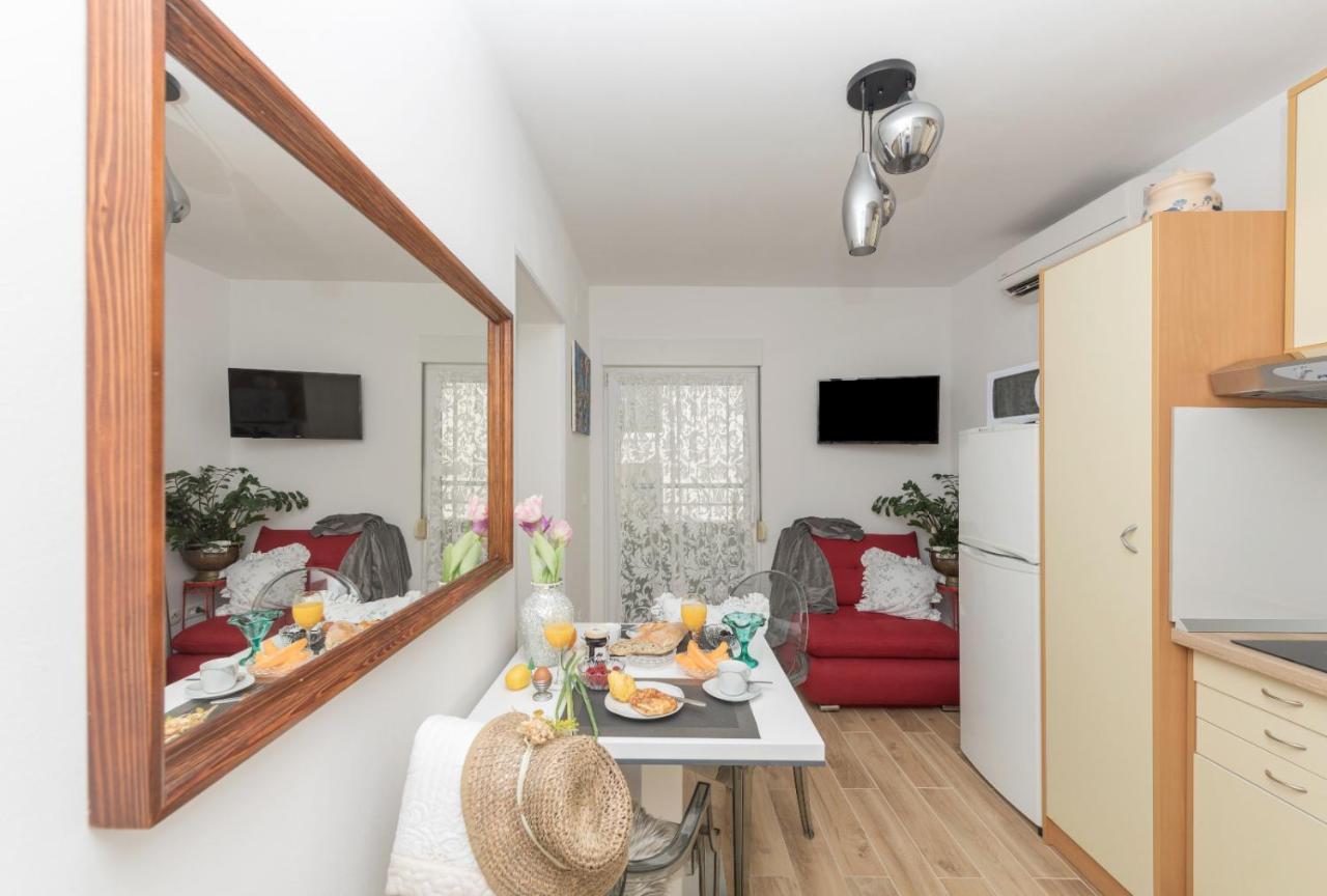 East Side Deluxe Suite Makarska Zewnętrze zdjęcie